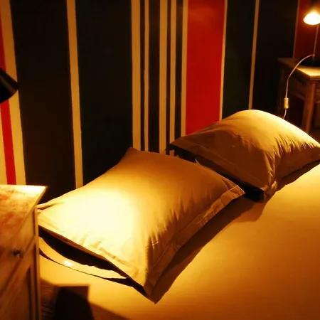 Le Moulin De Planiol فندق مبيت وإفطار