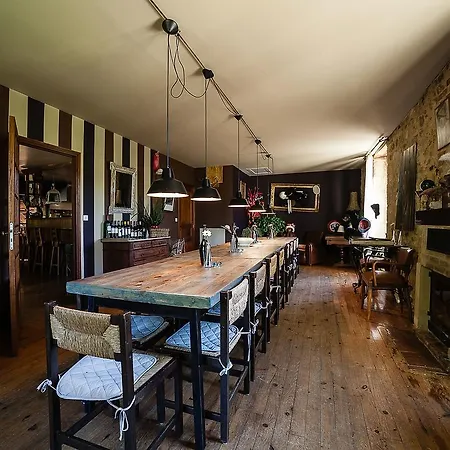 Le Moulin De Planiol Bed & Breakfast