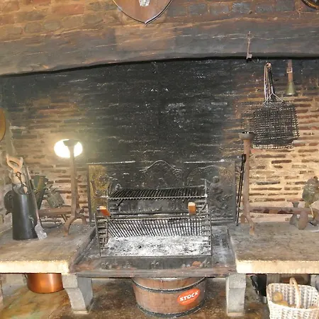 Le Moulin De Planiol Le Vigan (Lot)