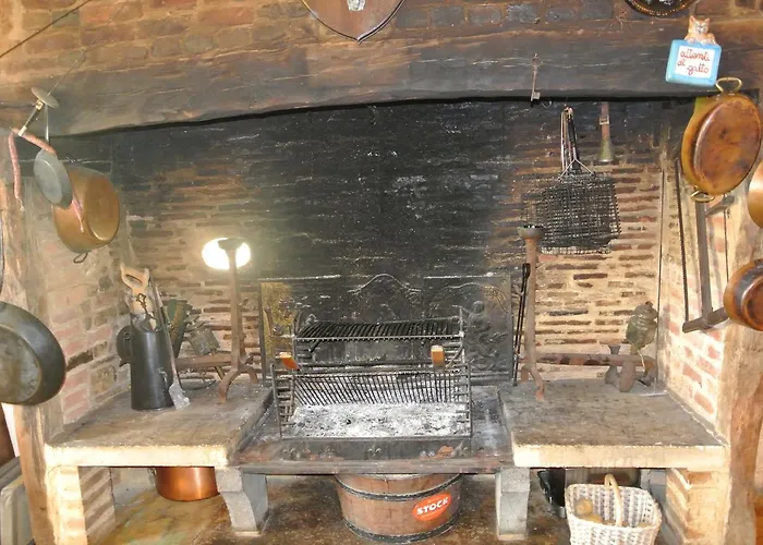 Le Moulin De Planiol Le Vigan (Lot)