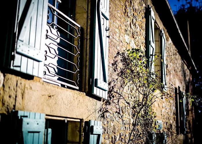 Frühstückspension Le Moulin De Planiol 3*